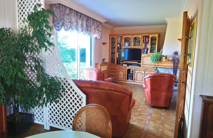 Maison en campagne parc arboré et clos de 4200m² — photo 4