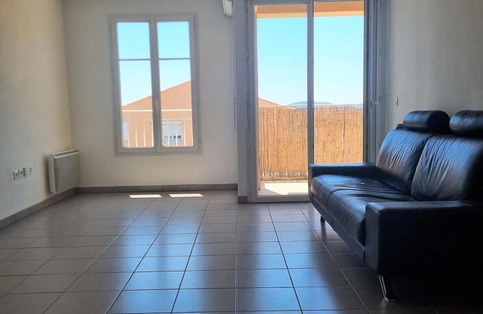appartement 2 pièces 44m² avec balcon et parking. — photo 3
