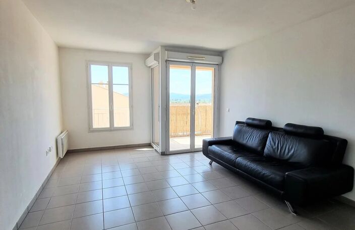appartement 2 pièces 44m² avec balcon et parking. — photo 5