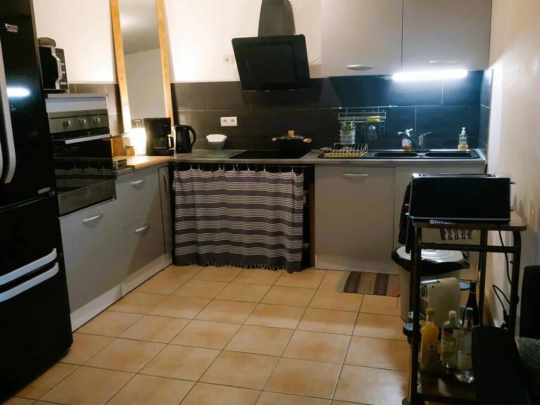 APPARTEMENT CENTRE VILLE SAINT DENIS — photo 1