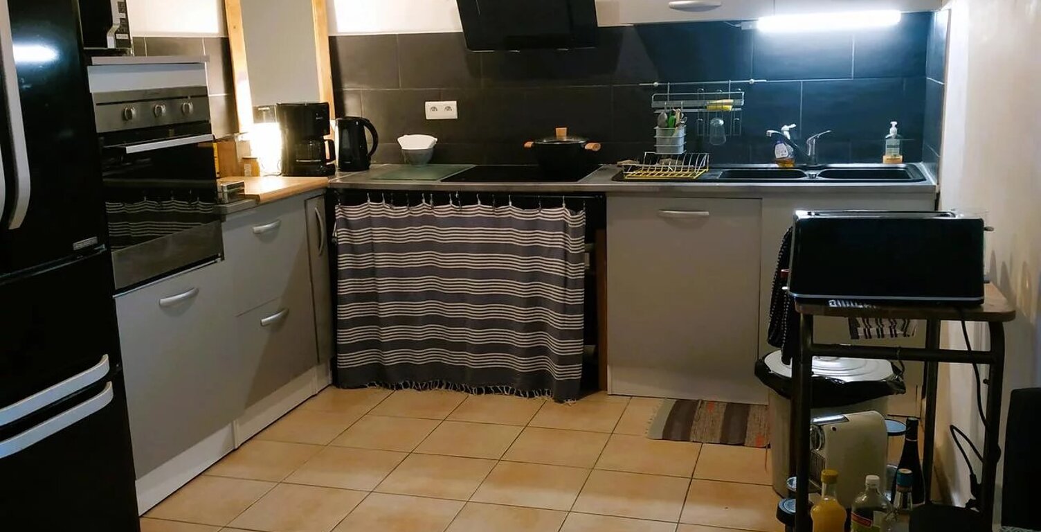 APPARTEMENT CENTRE VILLE SAINT DENIS — photo 1