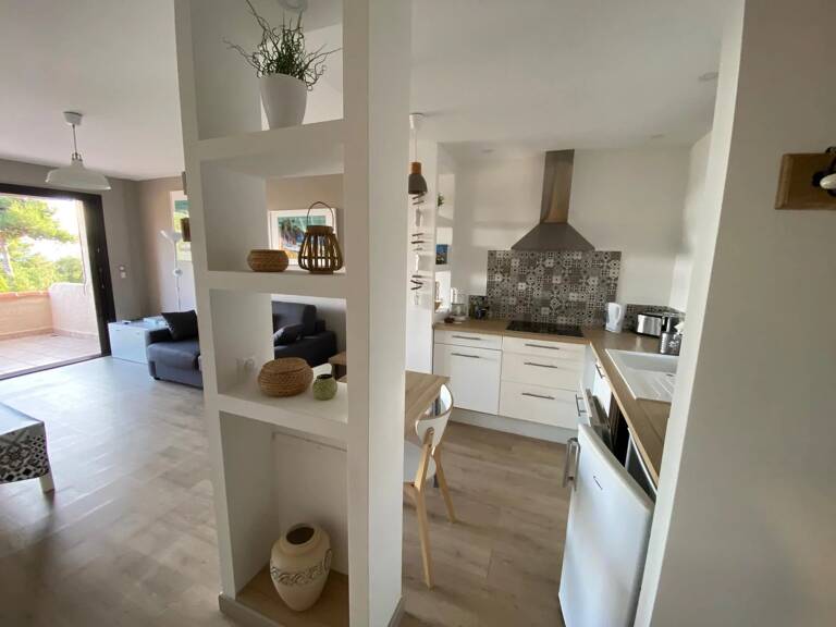 BORMES LES MIMOSAS  APPARTMENT 30M² — photo 1