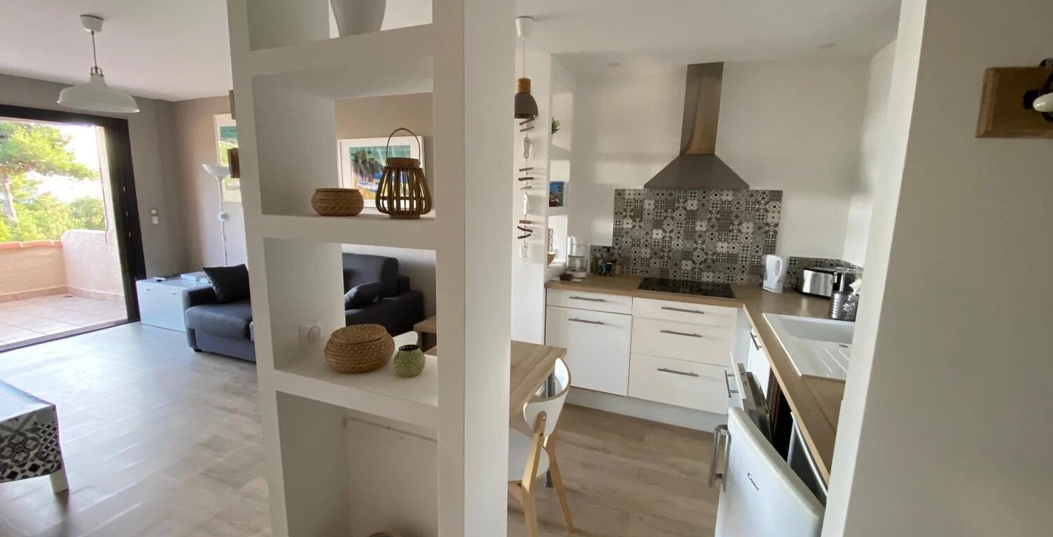 BORMES LES MIMOSAS  APPARTMENT 30M² — photo 1