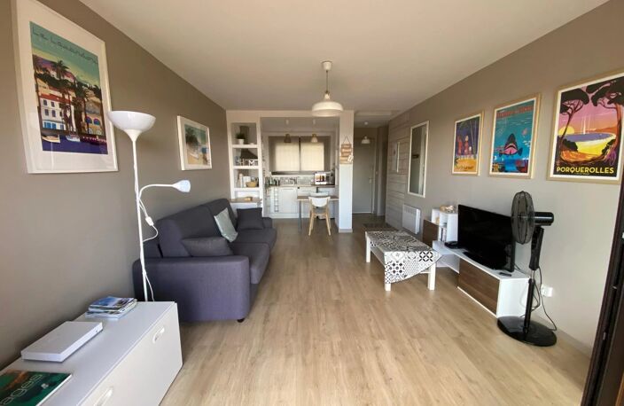BORMES LES MIMOSAS  APPARTMENT 30M² — photo 3