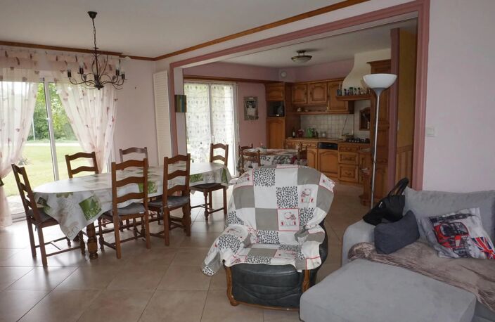 MAISON 4 CHAMBRES EN CAMPAGNE — photo 4