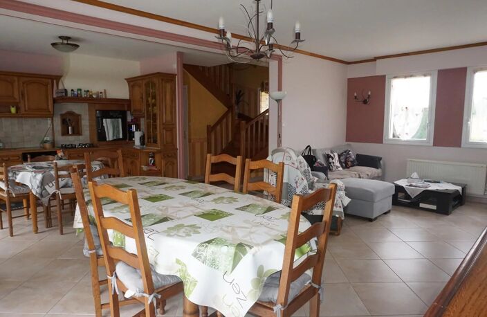 MAISON 4 CHAMBRES EN CAMPAGNE — photo 5