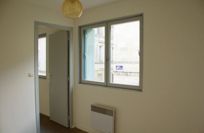 Bien vendu : Maison  Bordeaux (33000) — photo 5