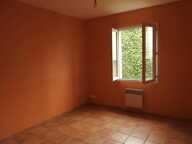 BELLE MAISON DE PLAIN-PIED PROCHE DE JONZAC — photo 4