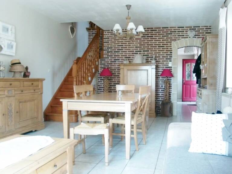 Maison 6 pièces  à vendre  — photo 1