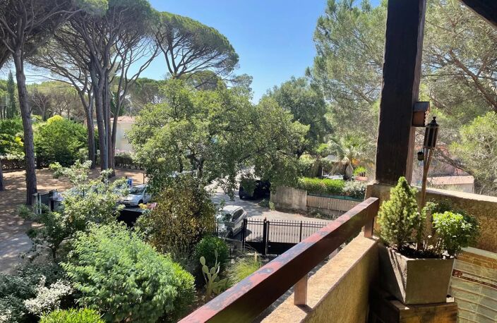 ST RAPHAEL- les Golfs Valescure. DUPLEX AVEC GARAG — photo 4
