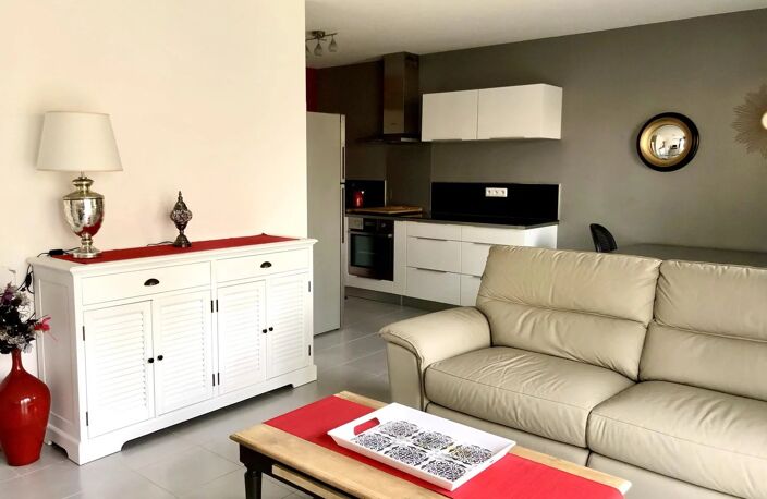 APPARTEMENT IDEALEMENT SITUE — photo 5