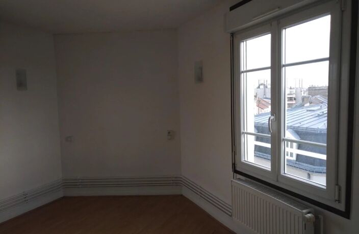 APPARTEMENT T4 - REIMS JEAN-JAURES - 99 M² — photo 4