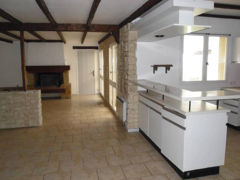 Maison 5 pièces  à vendre  — photo 1