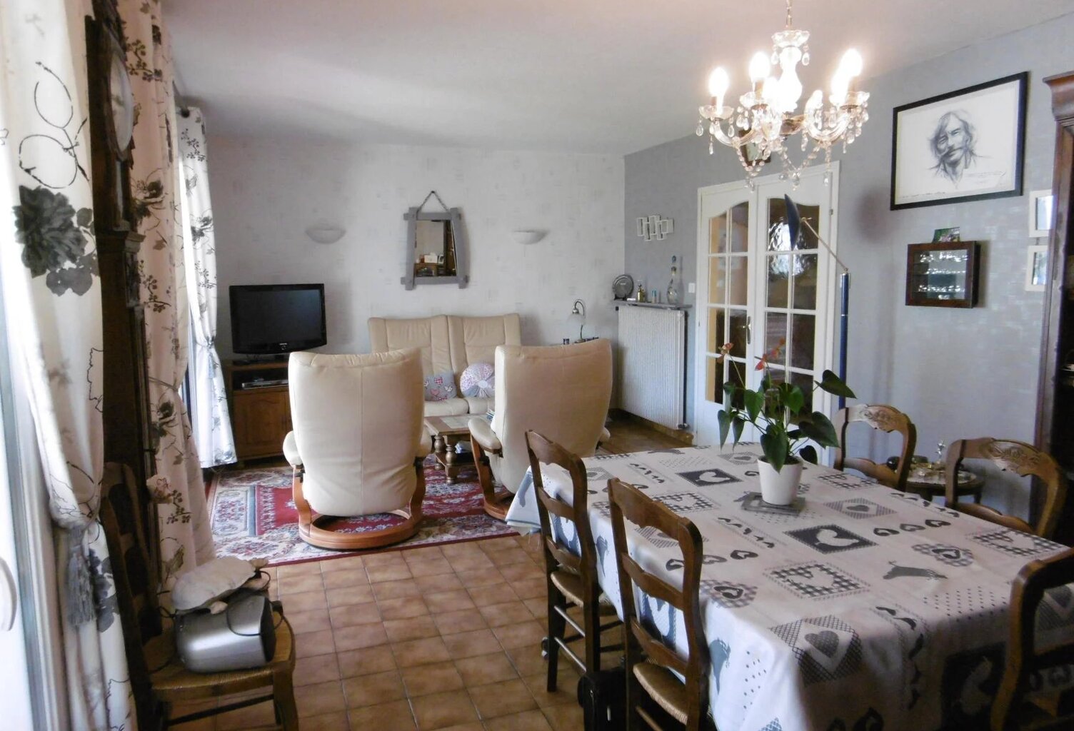 Maison au calme dans une impasse — photo 1