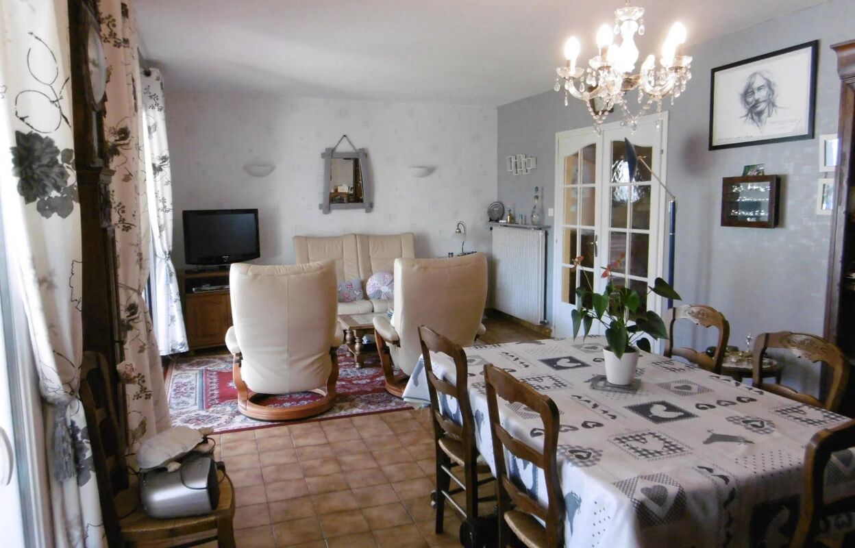 maison 4 pièces 93 m2 à Offranville (76550)