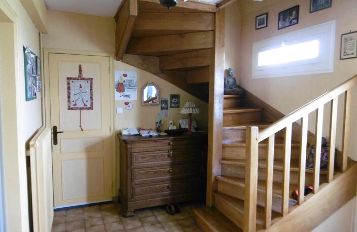 Maison au calme dans une impasse — photo 4