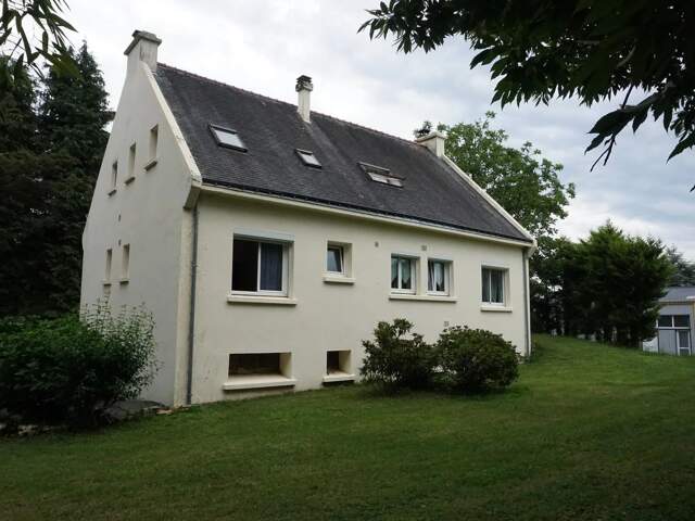 LOCMINE-GRANDE MAISON FAMILIALE 168 M² 2700 M² — photo du bien