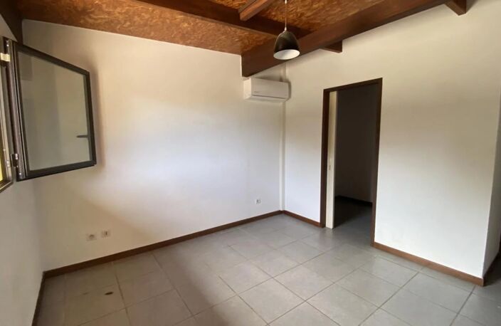 REMIRE-MONTJOLY - APPARTEMENT T 3 — photo 5