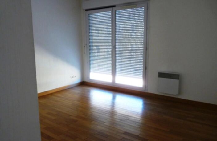 Bien vendu : Appartement  Marseille 2 (13002) — photo 4