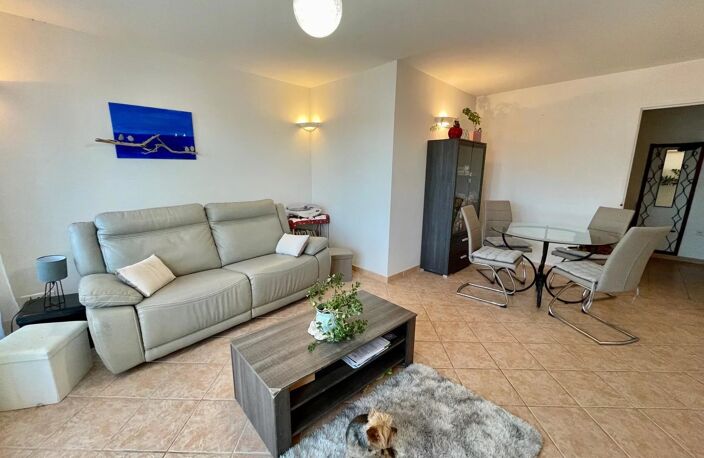 DRAGUIGNAN -APPARTEMENT T4 avec GARAGE — photo 2