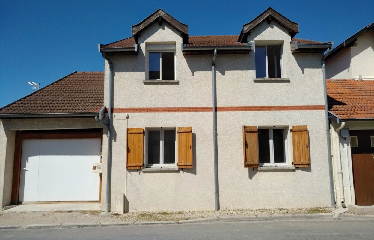 maison 6 pièces  m2 à Roizy (08190)