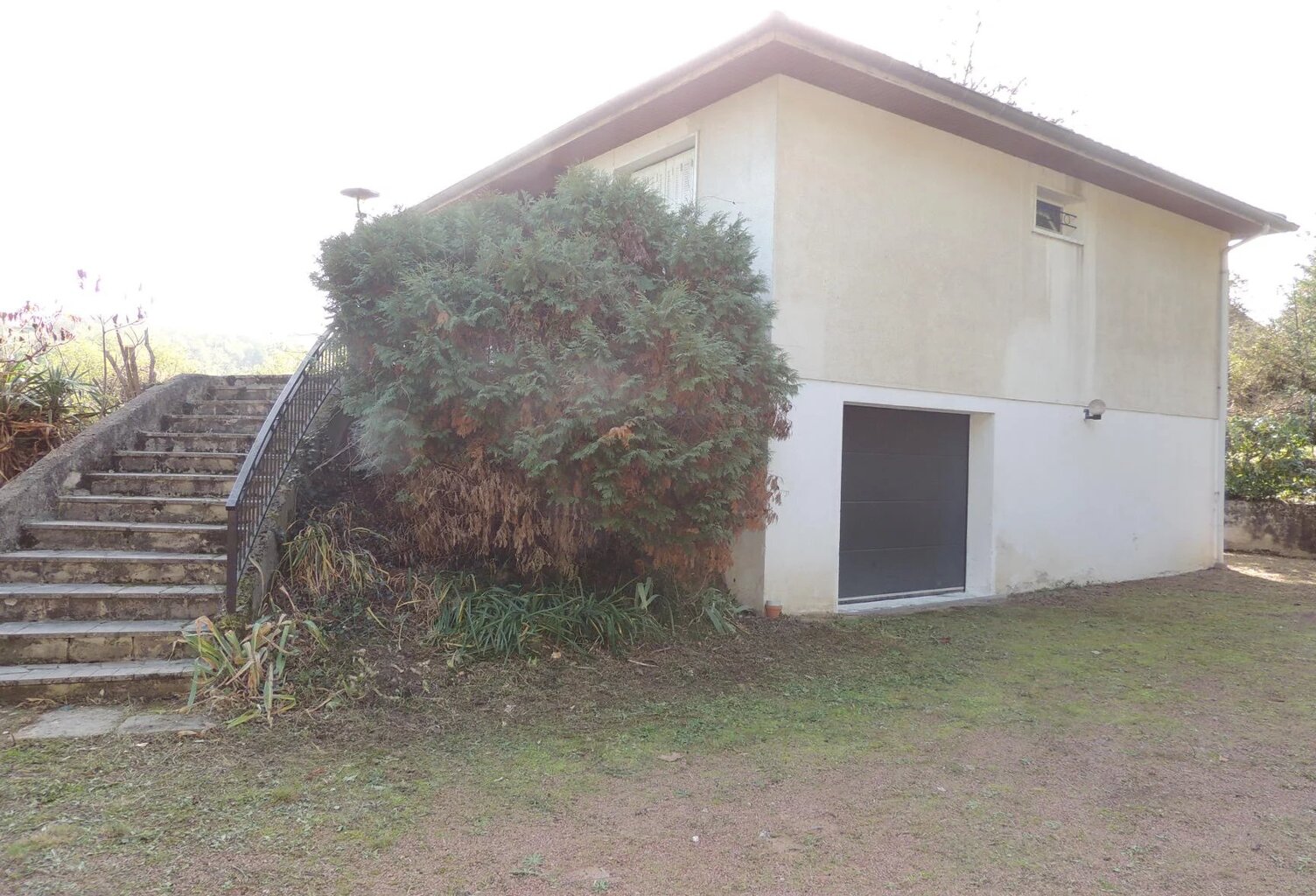 Maison - 7 pièces - 137 m² - — photo 1