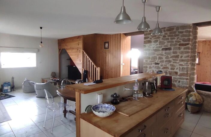 Maison en pierre 3 chambres terrain 1000m² — photo 4