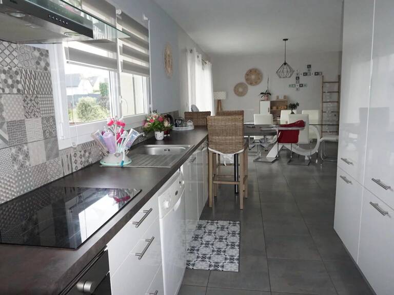 Maison de 2012, 118m² hab, 500m² de terrain, 5 cha — photo 1