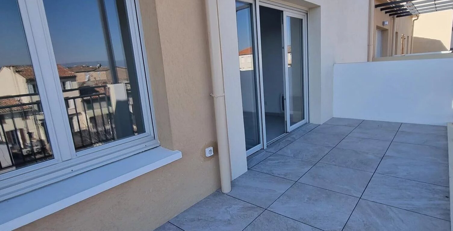 Appartement 3 pièces avec balcon et garage  . — photo 1