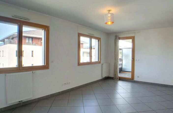 EXCLUSIF A BEAUMONT - STUDIO AVEC GARAGE — photo 4