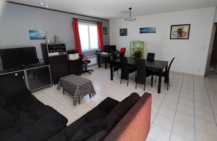 GIGEAN (34), VILLA PLAIN-PIED 82 M² TERRAIN 369 M² — photo 3