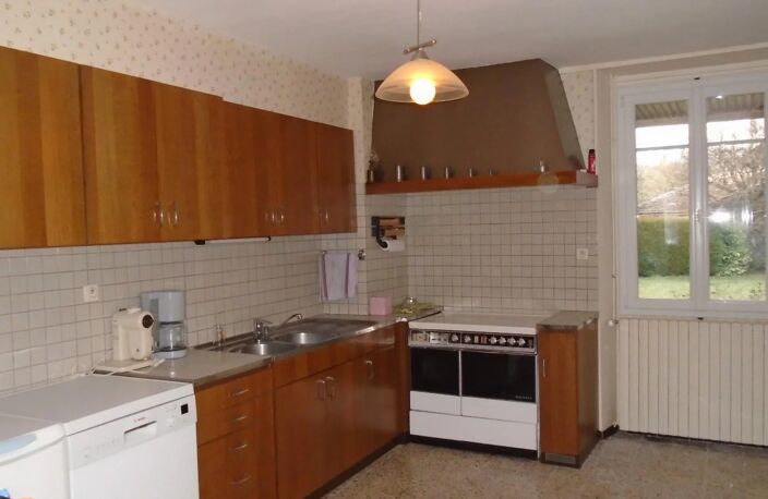 Maison F6 de 183 m² St Martin d'ablois — photo 4