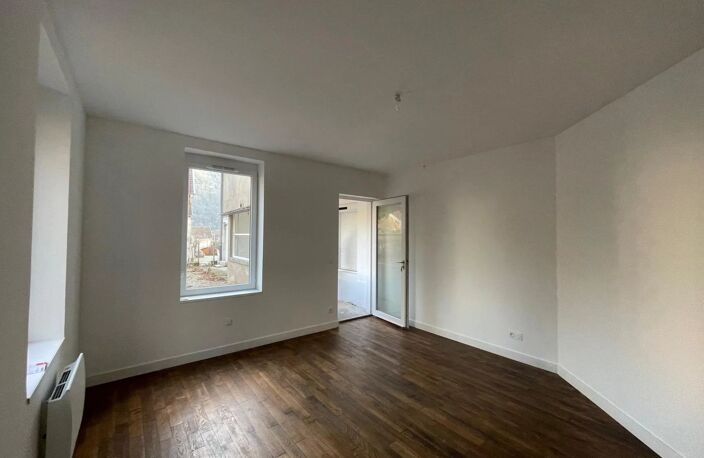 Bien vendu : Maison  Deluz (25960) — photo 5