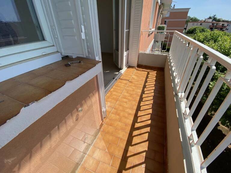 EXCLUSIVITE FREJUS APPARTEMENT T3 DANS RESIDENCE — photo 1