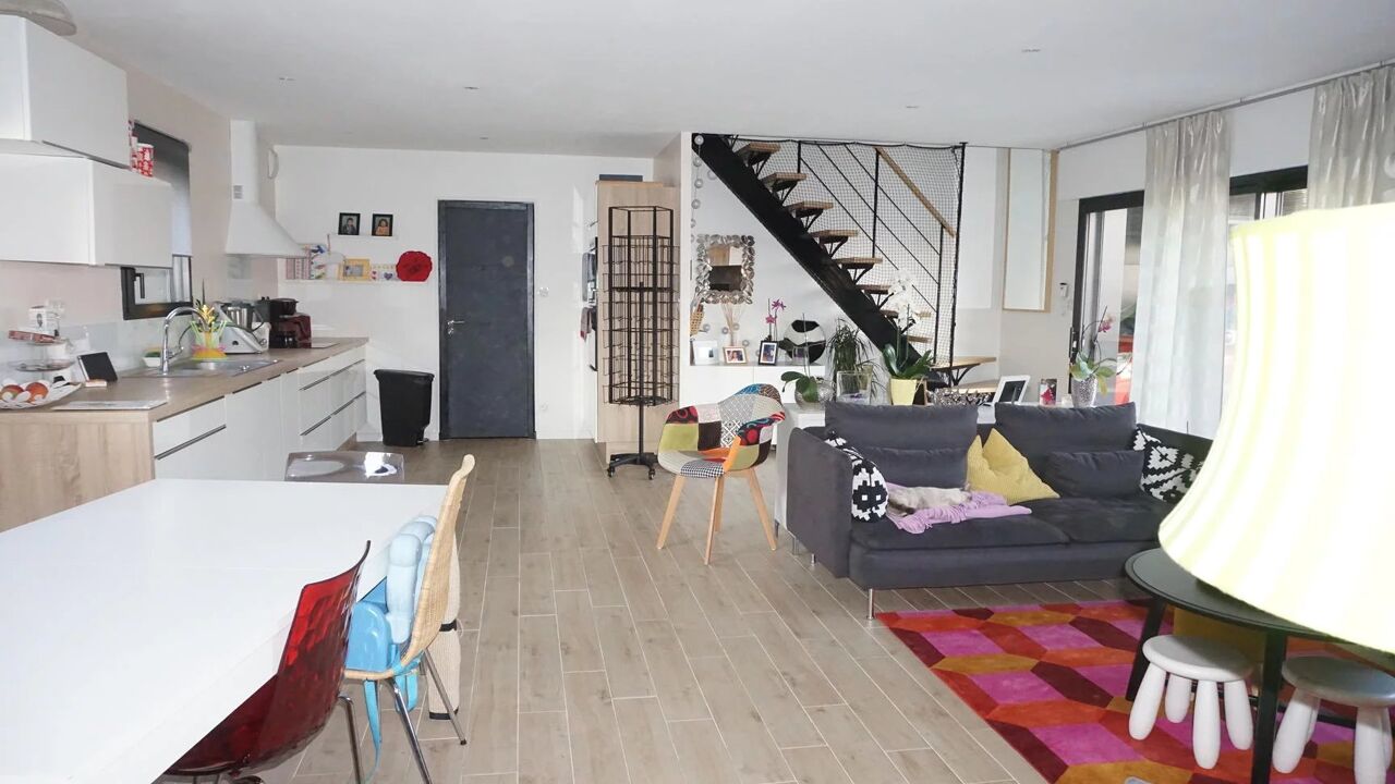 maison 6 pièces 136 m2 à Le Sourn (56300)