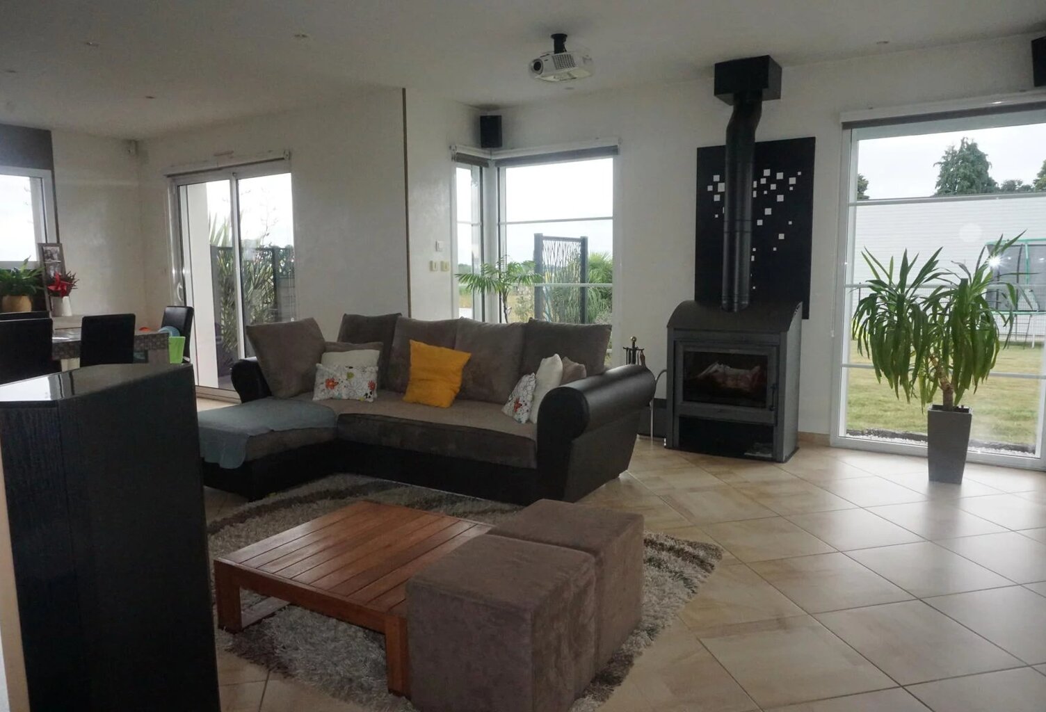 Maison contemporaine de plain pied — photo 1