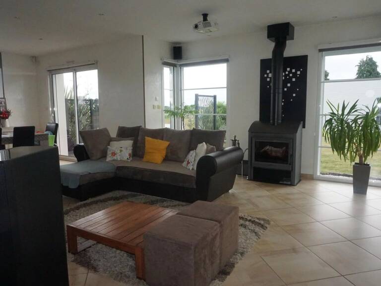 Maison contemporaine de plain pied — photo 1