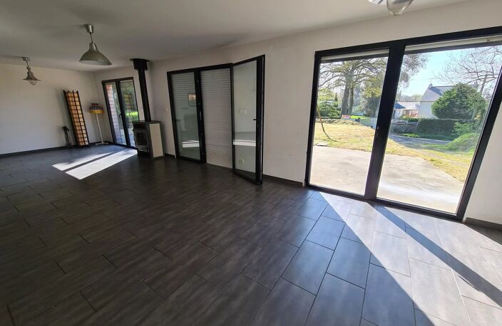MAISON OSSATURE BOIS SUR 900 m2 DE TERRAIN. — photo 2