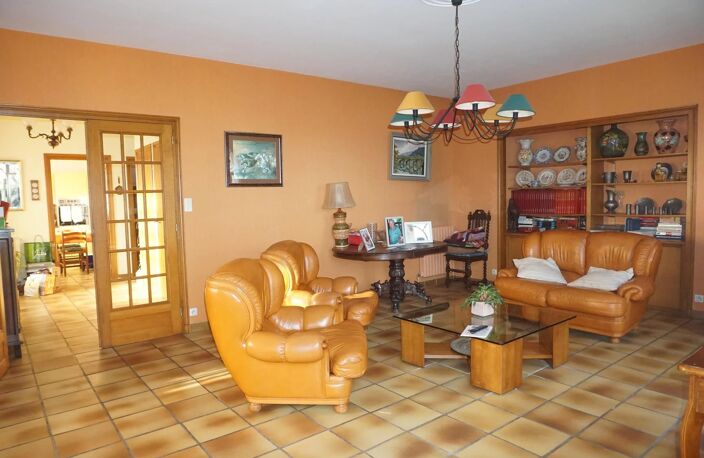 Maison sur sous-sol 5 chambres 195m² hab — photo 2