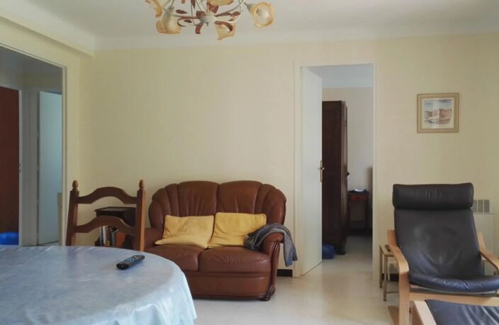 Bien vendu : Appartement  Carqueiranne (83320) — photo 5