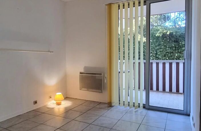 MANDAT DE RECHERCHE T2 JARDINS DU PORT / SANTA LUC — photo 2