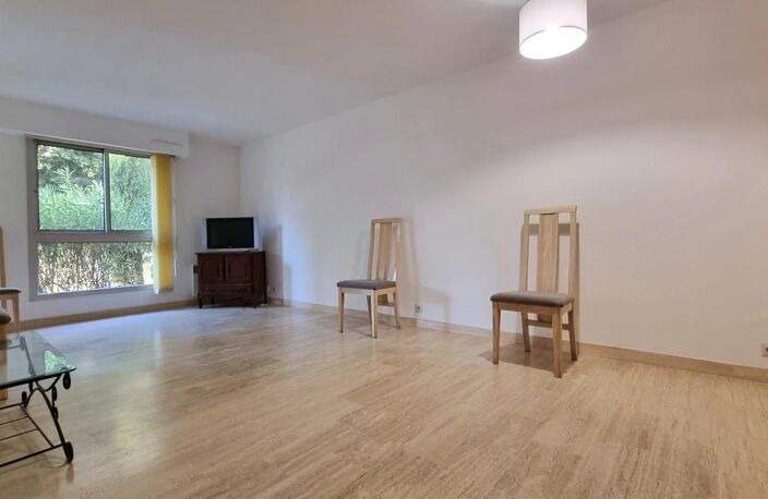 MANDAT DE RECHERCHE T2 JARDINS DU PORT / SANTA LUC — photo 4
