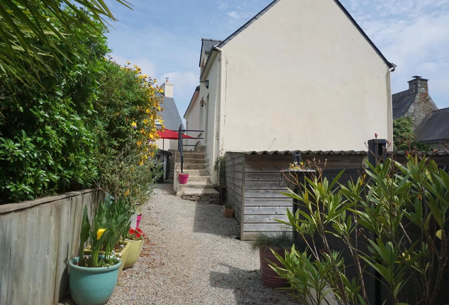 Bien vendu : Maison  Pontivy (56300) — photo 1