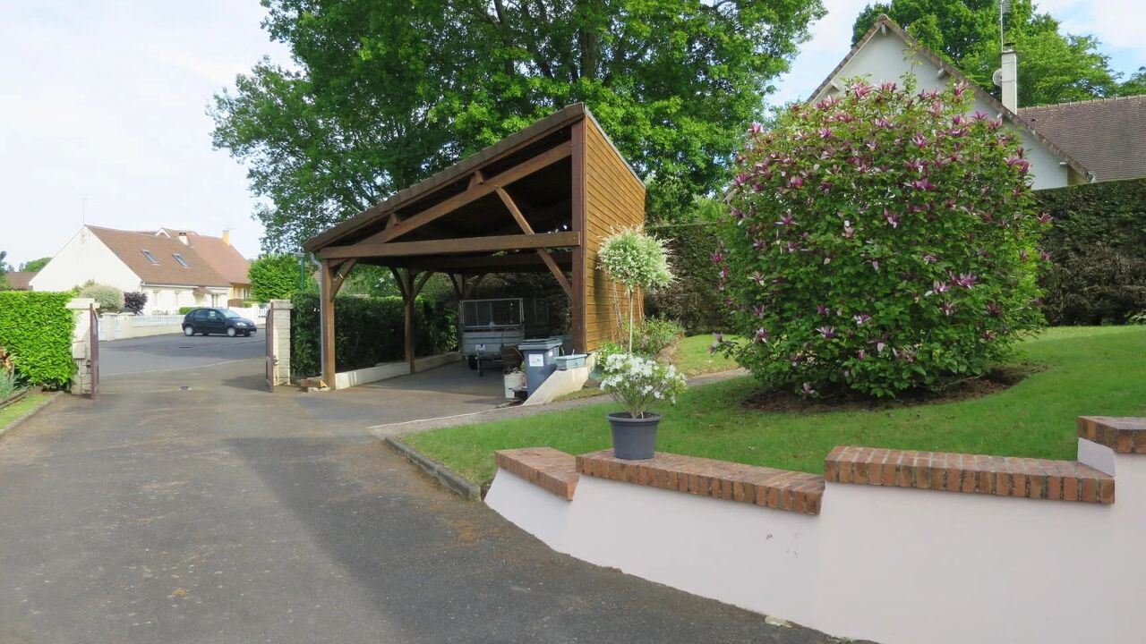 maison 6 pièces  m2 à Saint-Saturnin (72650)