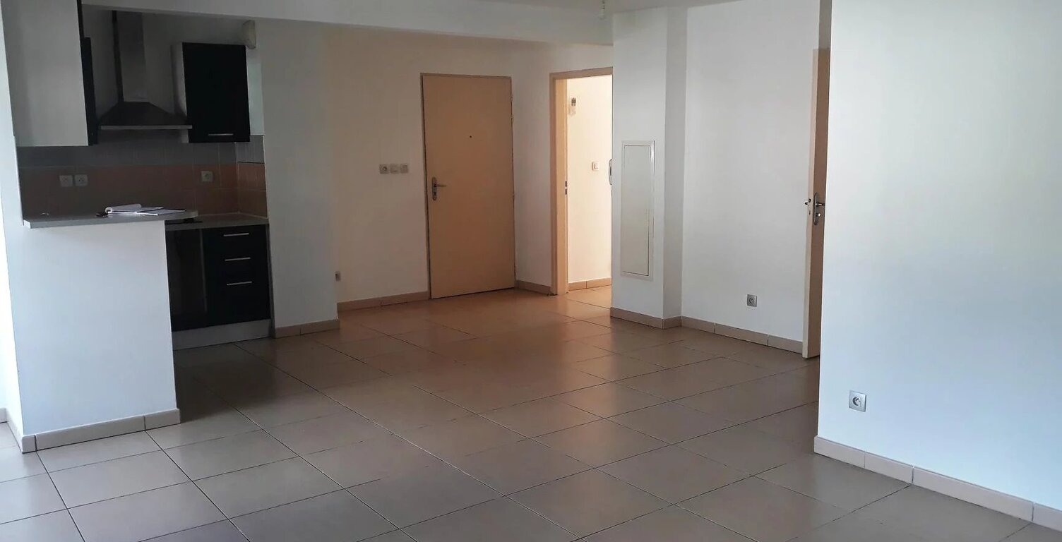 Bien vendu : Appartement  Saint-Denis (97400) — photo 1
