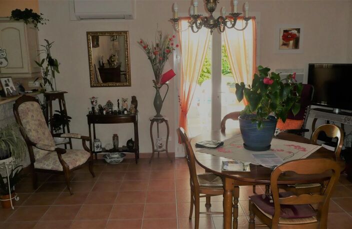 Bien vendu : Maison 101 m² Semussac (17120) — photo 2