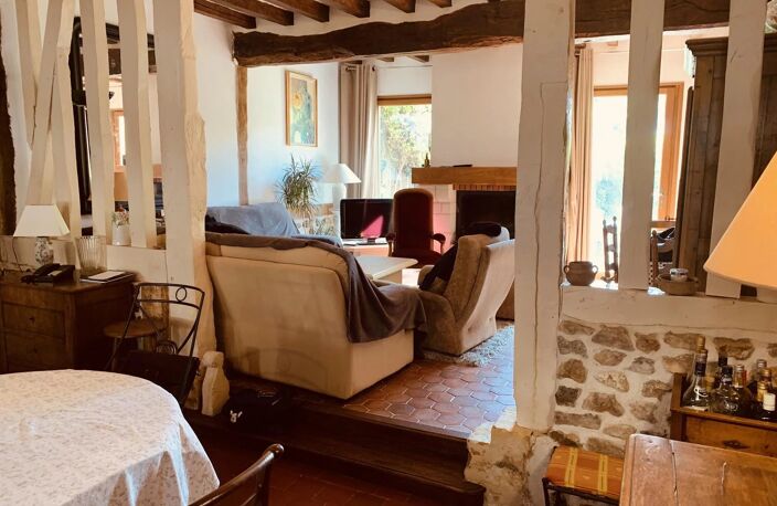 MAISON DE VILLAGE - RARE A LA VENTE — photo 5