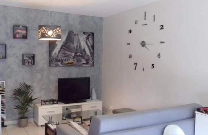 EXCLUSIVITÉ SUR SEYNOD DANS QUARTIER RECHERCHE, — photo 2