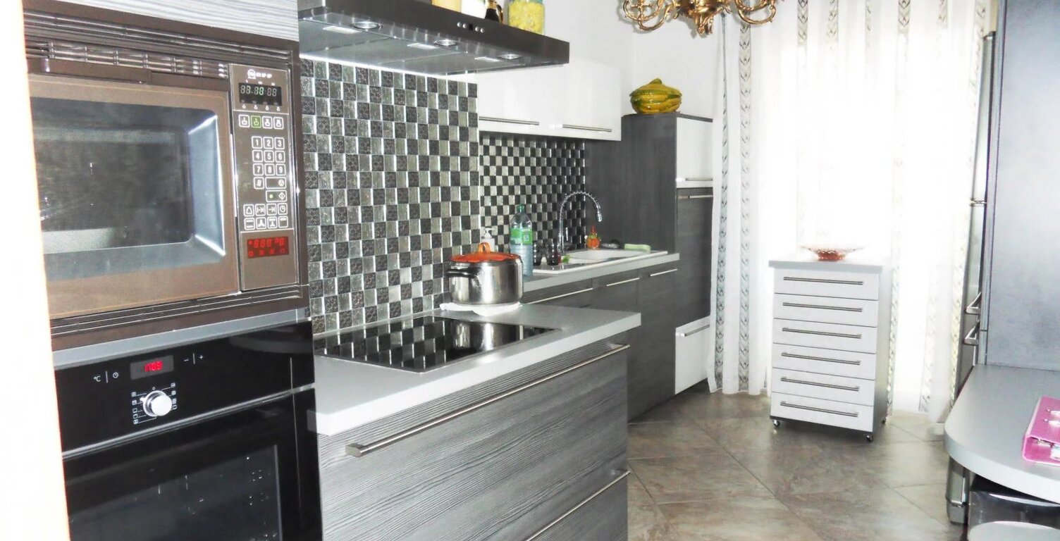 Bien vendu : Appartement  Salon-de-Provence (13300) — photo 1