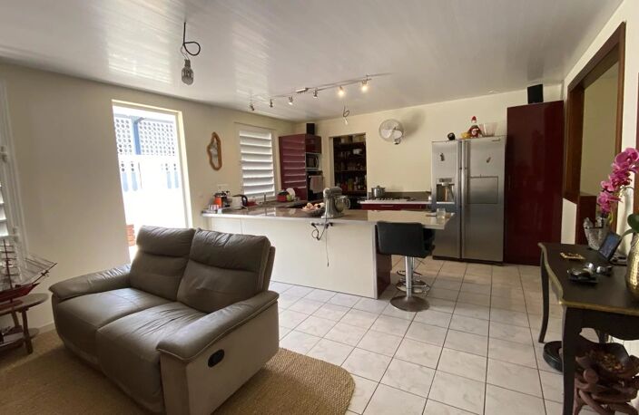 Bien vendu : Maison  Matoury (97351) — photo 5